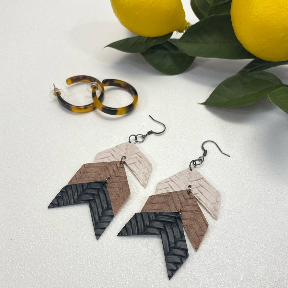 Boho Earrings Bundle 2 Pair Faux Leather Dangle & Tortoiseshell Black Brown Hoop